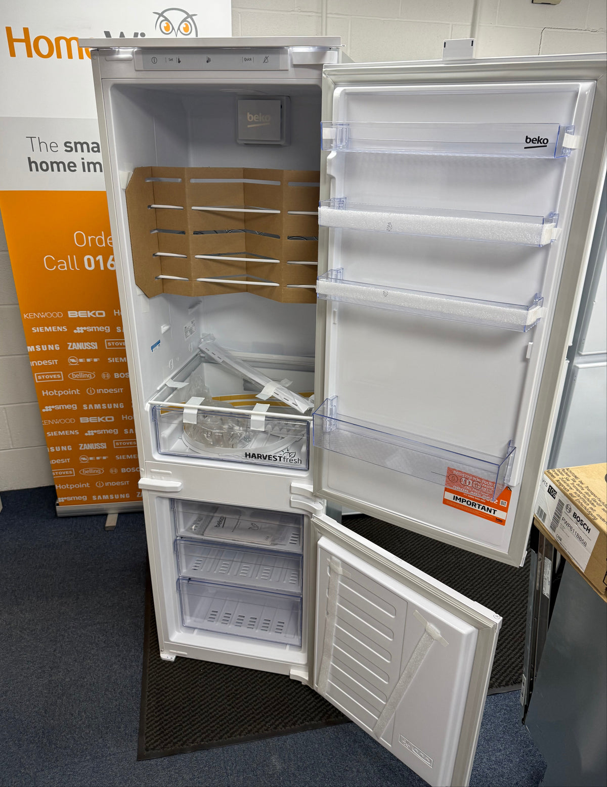 Beko BCFD4V73 (52) 70/30 Frost Free HarvestFresh™ Integrated Fridge Freezer with Sliding Hinge - E Rated - (Ex Display) - HW182752