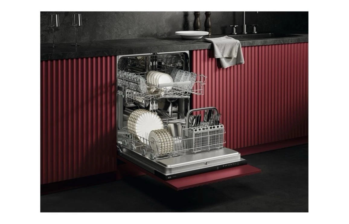 AEG GI5200D1SN (82) 5000 Series AirDry Fully Integrated Dishwasher - D Rated - (Ex Display) - HW182482