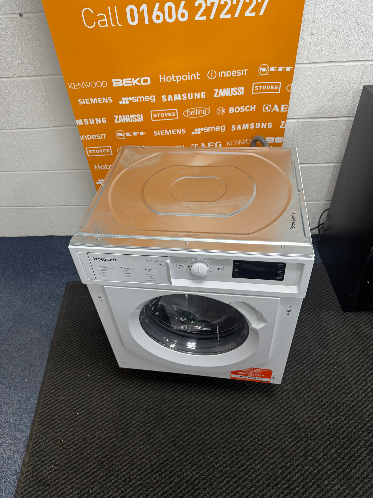 Hotpoint  BI WMHG 91485 UK (51) 9KG 1400RPM Integrated Washing Machine - (Blemished) - HW182451