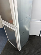 Hotpoint HPKS 1262B4UK 54cm 50/50 Integrated Built-in Fridge Freezer in White - E Rated - (Ex display ) - HW182757