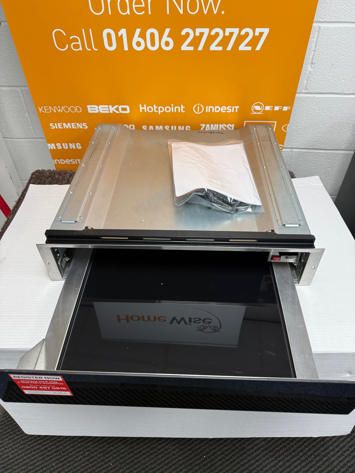 CDA VW155BL (90) 14cm Warming Drawer in Black - Non Branded Glass Front - (Ex Display) - HW182190