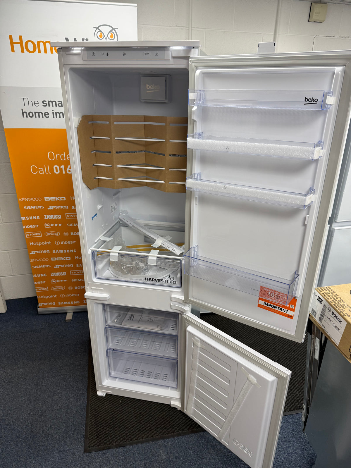 Beko BCFD4V73 (52) 70/30 Frost Free HarvestFresh™ Integrated Fridge Freezer with Sliding Hinge - E Rated - (Ex Display) - HW182752