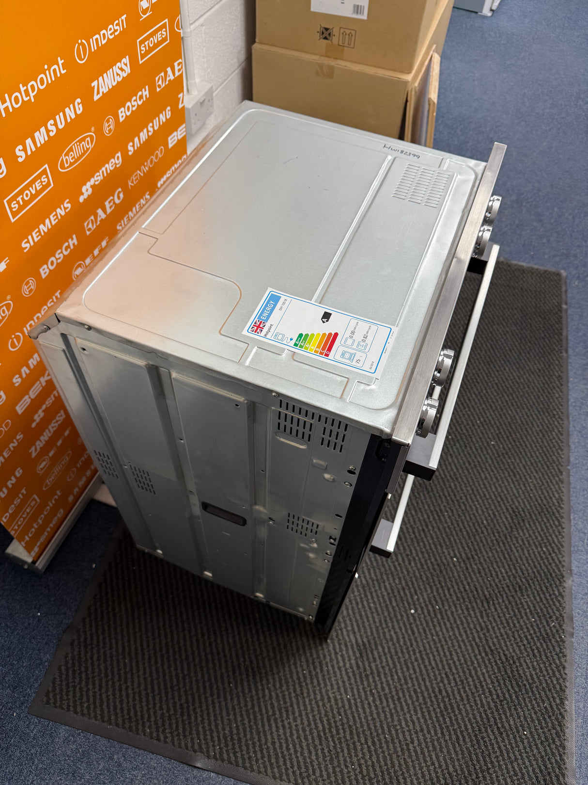 Hotpoint DIH 10D IX 113 Litre Double Built-in Oven in Stainless Steel - A/A Rated - (Ex Display) - HW182399