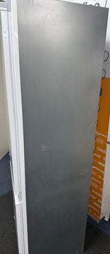 Hotpoint HTC18 T112 UK 70/30 (76) No Frost Integrated Fridge Freezer with Sliding Hinge - E Rated - (Graded Blemished) - HW181976