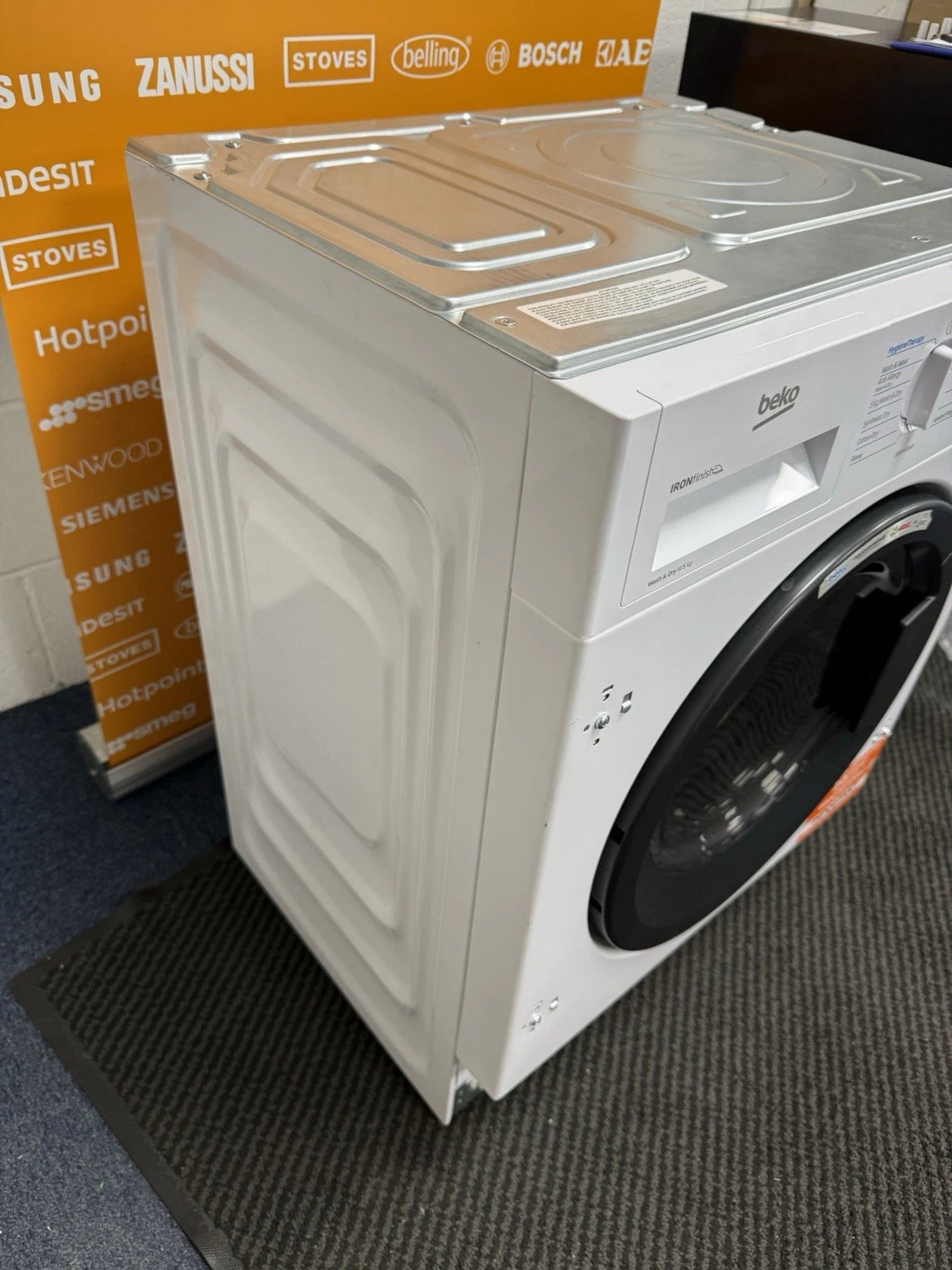 Beko WDIK954451F (43) 9+5 Kg Integrated Washer Dryer in White - (Graded Dented) - HW182343